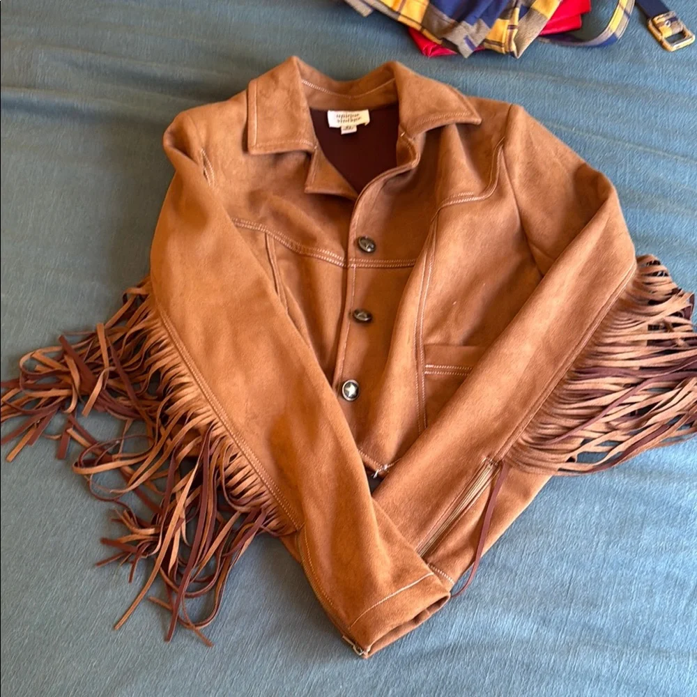 Fringed Brown Suede Jacket - Picture 6 of 8